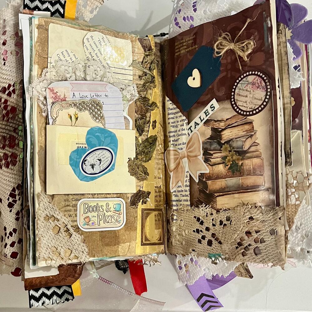 Eclectic Handmade Junk Journal - Picture 7 of 11